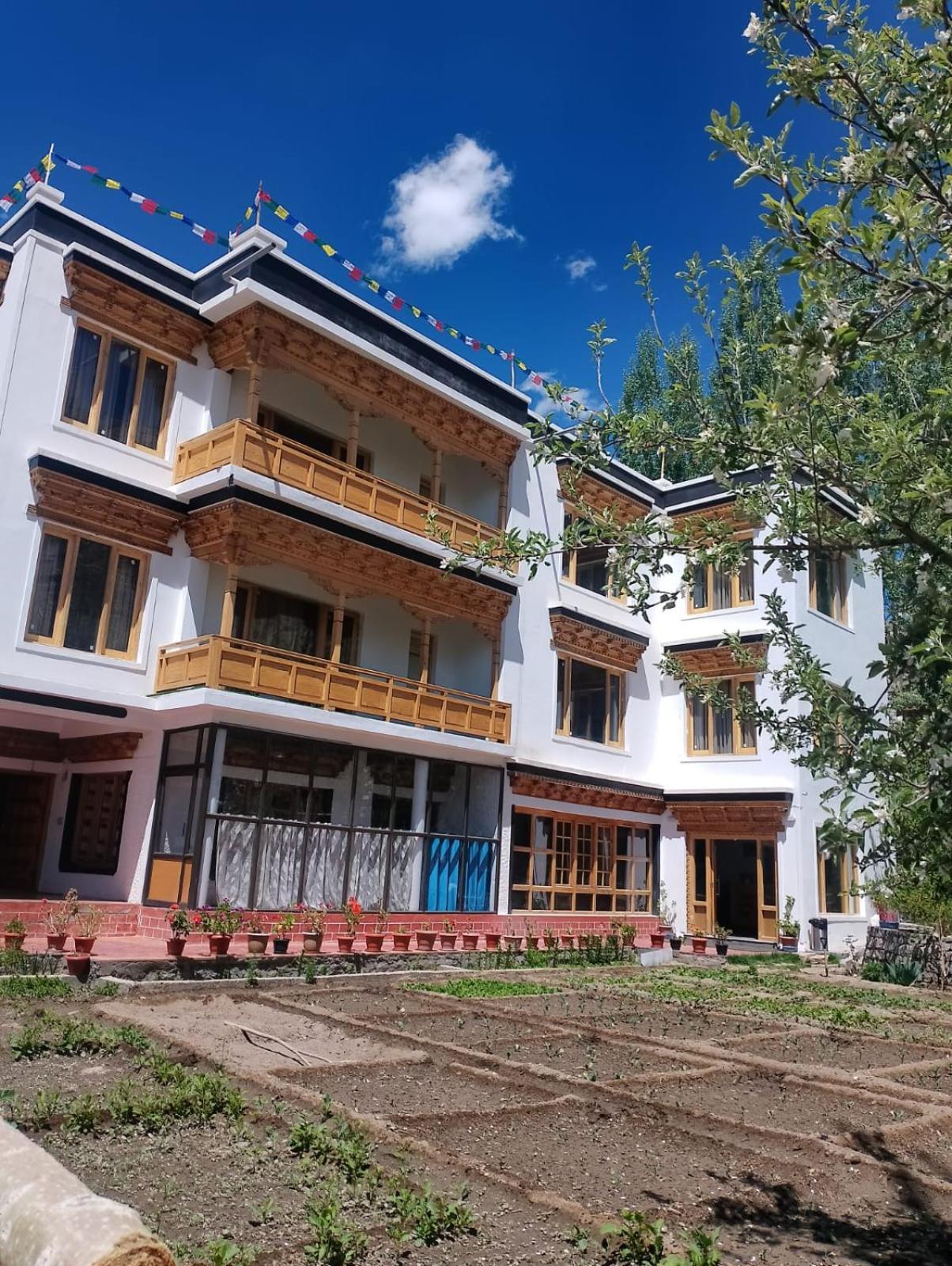 Rock Castle Residency Otel Leh Dış mekan fotoğraf